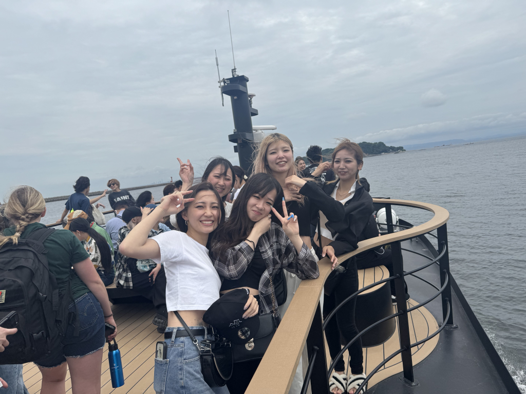 ヘア・アイラッシュ・ネイル「グレープバイン / レミア / ディークルー」の求人画像